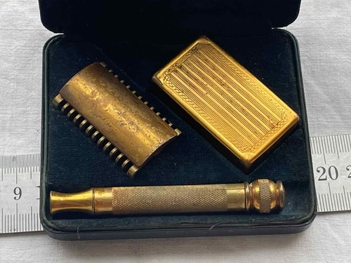 Collection coiffeur ancien - collection,