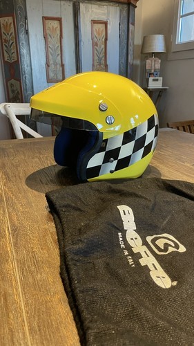 Casque ferrari pilote bieffe - ferrari,
