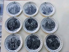 9 Assiettes Anciennes COSTUMES  .Creilmontereau B&C