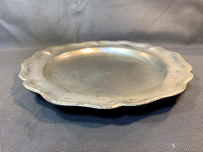 Ancien grand plat de service de table rond en étain 19ème