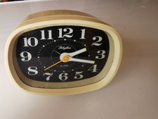 Réveil ancien RHYTHM 3RA012