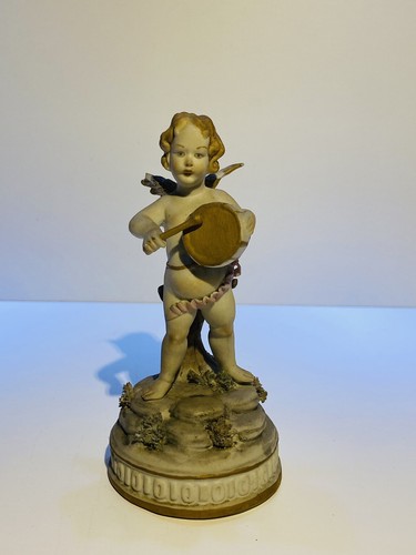 Statuette figurine biscuit - statuette, en