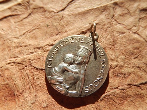 Medaille notre dame - du, chene