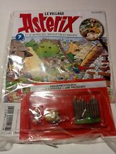 Hachette - Le Village