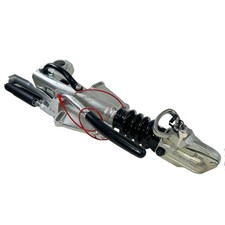 Attelage freiné pour