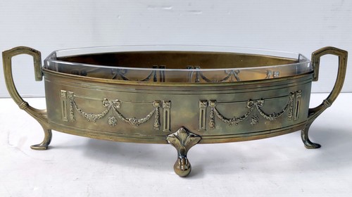 Jardiniere centre table - de,