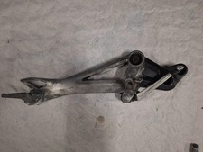 PLATINE DROITE DUCATI 696