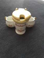 pot moutarde Grey Poupon Dijon sel poivre forme WC pot de chambre