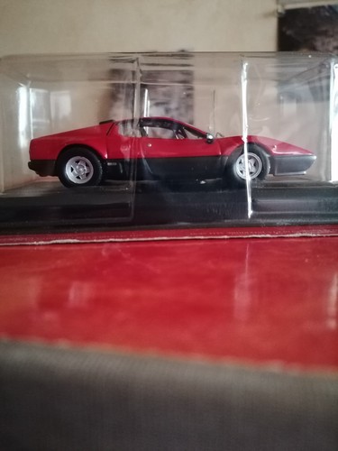 Voiture miniature ferrari 512 - miniature,