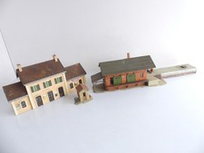 DIVERS MAQUETTES MONTEES GARE