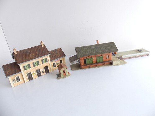 Divers maquettes montees gare - maquettes,