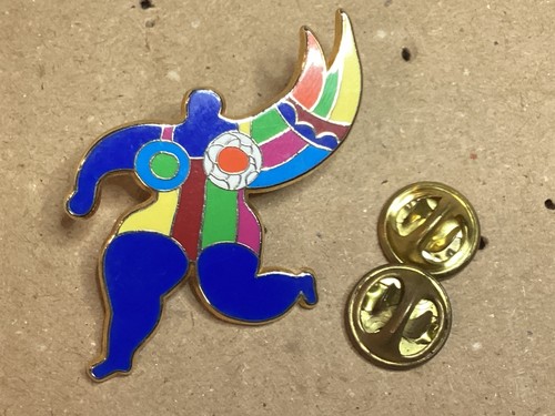 Pins niki saint phalle - pins,