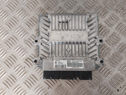 Calculateur moteur siemens - calculateur,