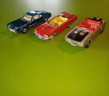 Lot Corgi toys Pontiac firebird Oldsmobile toronado Ford thunderbird à restaure