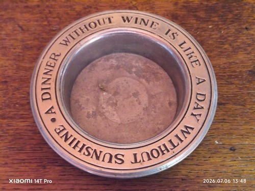 Dessous bouteille etain - bouteille, en