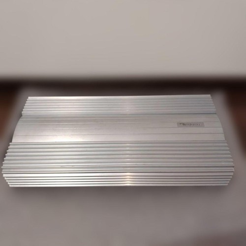 Amplificateur puissance - amplificateur, de