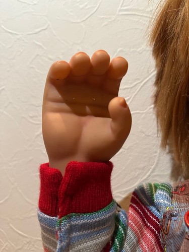 Child play chucky doll - chucky,