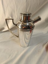 Très Beau Shaker Métal Argenté A Poignée H.J. Linton Paris. TBE - 21 Cm.