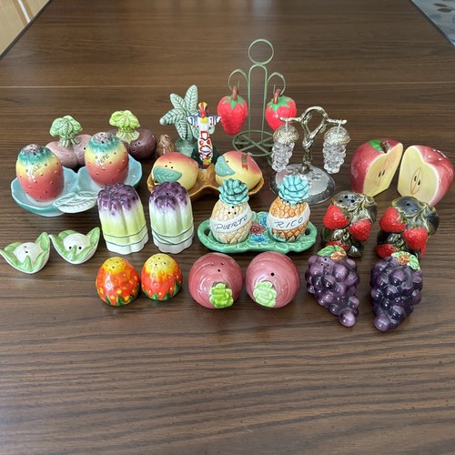 Vtg ceramic fruit salt - vtg,