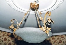 Suspension signée "DAUM ☨ NANCY FRANCE" 