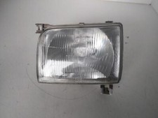 phare gauche pour NISSAN