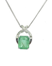 Pendentif Emeraude et 12