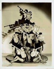 PHOTO VINTAGE Circa 1930 - 1940  Tableau production  musicale - MGM
