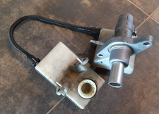 Maitre cylindre frein 4601T1 Citroen GRAND C4 PICASSO I