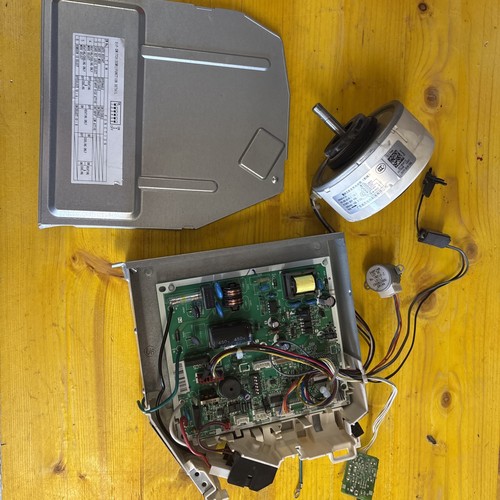 Carte électronique hitachi - Électronique,