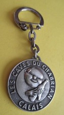 Porte clé métal vintage LES CAVES DU CHABRIAN, Le Vin de Haute fidélité Calais
