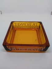 Cendrier publicitaire Dubonnet