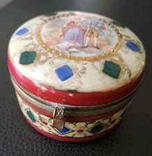 ANCIENNE BOÎTE À MOUCHES DEBUT XXÈME PORCELAINE VIEUX PARIS ?
