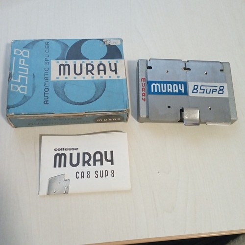 Muray colleuse - -,