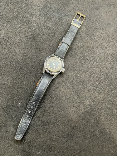 Montre dollar mécanique - montre,