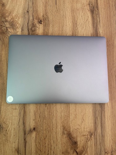 Macbook pro 2016 i7 - -,