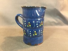 Ancien pichet en terre