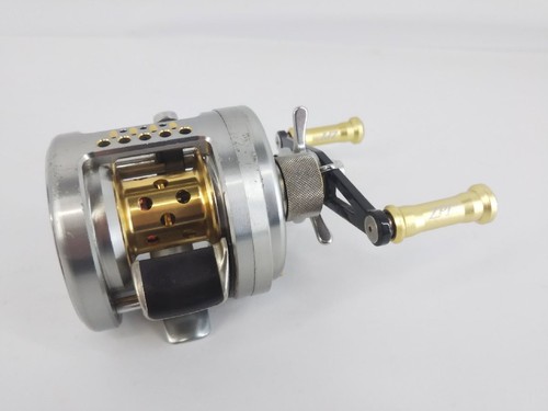 Moulinet shimano calcutta - moulinet,