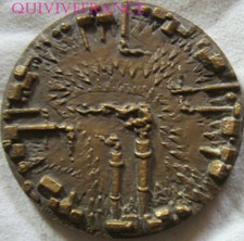 MED13745 - MEDAILLE INDUSTRIES