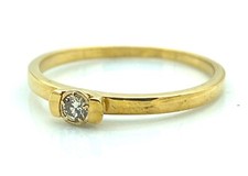 MAGNIFIQUE BAGUE SOLITAIRE OR 18 CARATS - DIAMANT 0.06 CARAT - 1.71 G