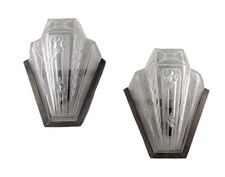 P. GILLES Signés paire