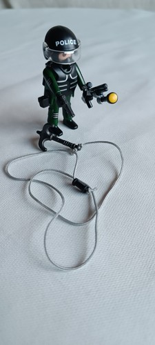 Officier swat série - du,