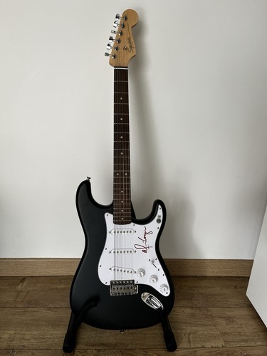 Squier black mat fendre - black,