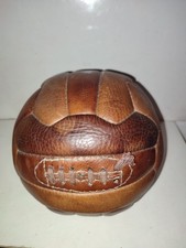Ancien ballon football en - ancien,