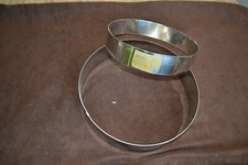 2 cercles à tarte en inox