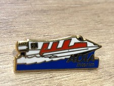 PIN'S BATEAU ADIA INTERIM