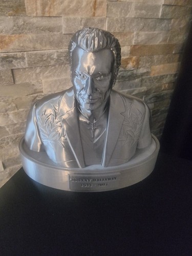 Buste johnny hallyday route - buste,