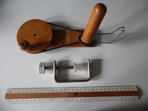 Ancienne bobineuse laine - ancienne,