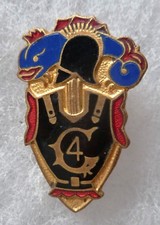 Insigne 1939 boutonnière 4°