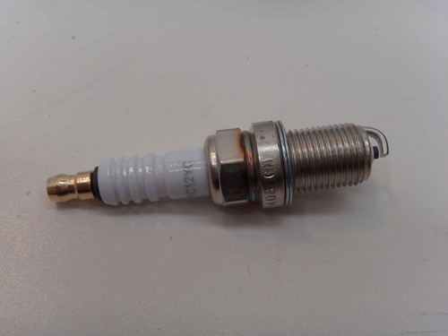 Bougie originale moteur - bougie,