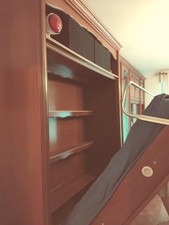 Lit escamotable double, armoire murale en bois 